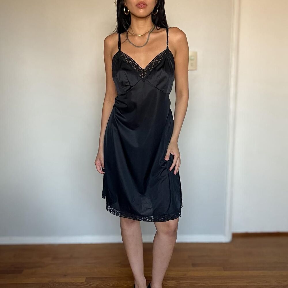 Vanity-fair Women's Black Dress